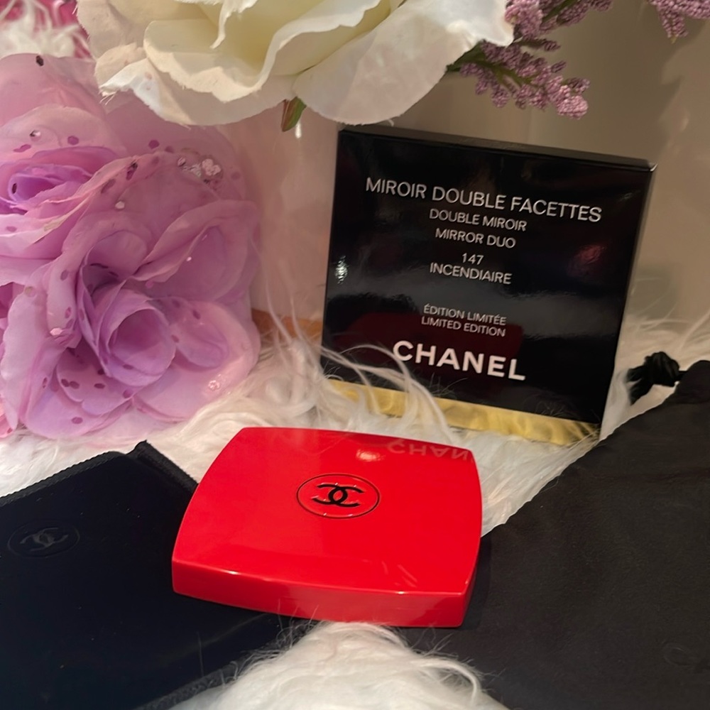 chanel Miroir Double Facettes Limited edition in Incendaire